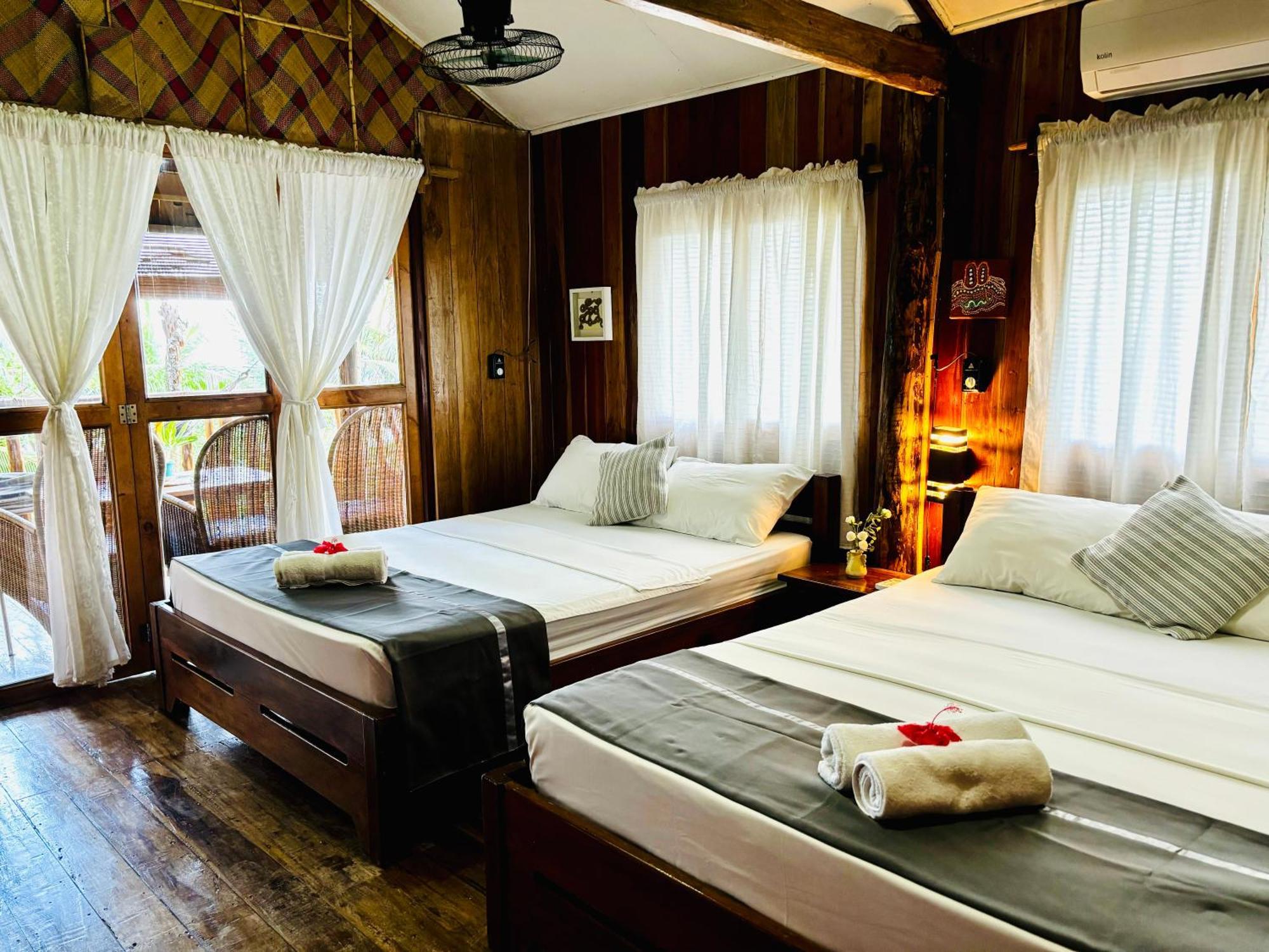White Beach Front And Cottages Buruanga Экстерьер фото
